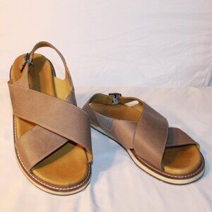 Women's Tan Sandals